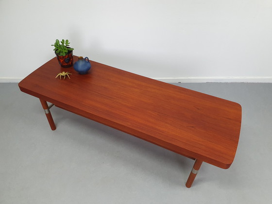 Image 1 of Tavolino da caffè in teak di metà secolo