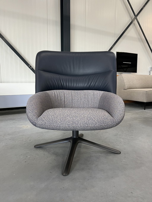 Leolux Hilco Swivel armchair 