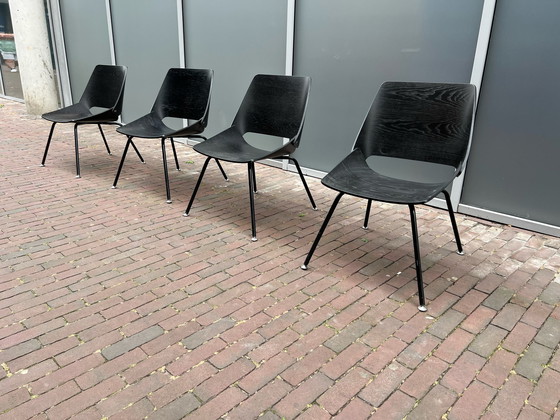 Image 1 of 4x Rolf Benz 650 low chairs, set