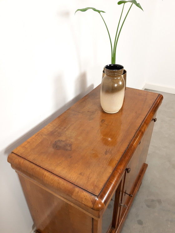 Image 1 of Meuble d'époque