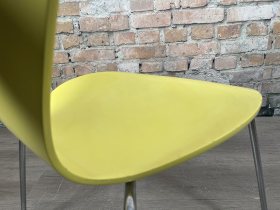 Image 1 of Fritz Hansen Butterfly yellow - chair