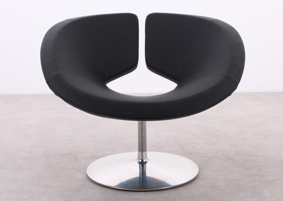 Image 1 of Artifort Apollo fauteuil pivotant noir