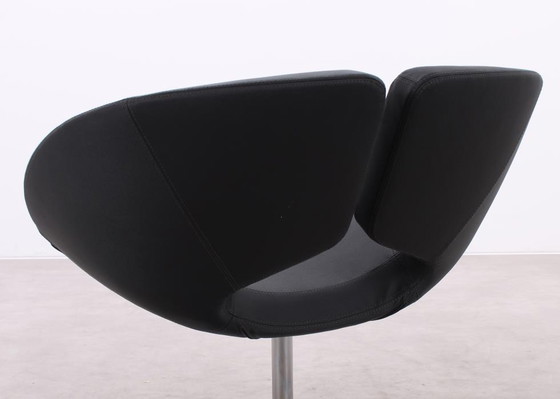 Image 1 of Artifort Apollo fauteuil pivotant noir