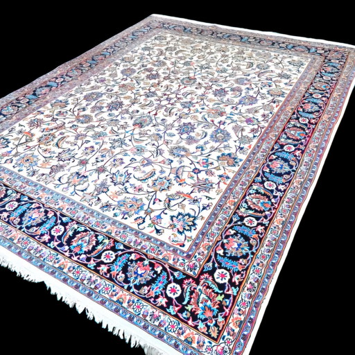 Hand-knotted Persian rug Mesched