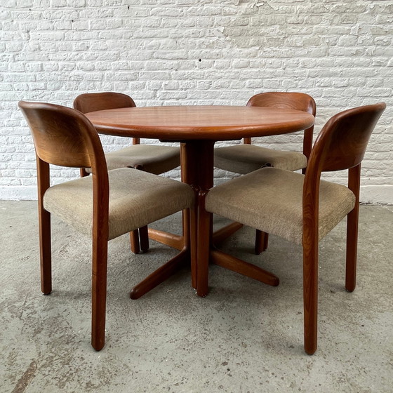 Image 1 of Midcentury dining table round with center leg, teak 100 cm