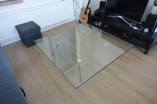 Beek Maupertuus Glass Coffee Table