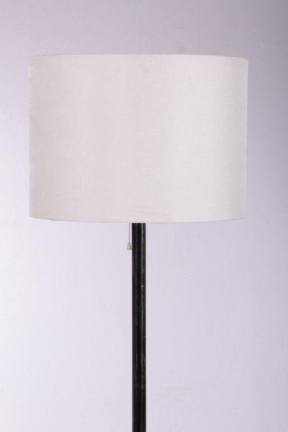 Image 1 of Large floor lamp with Chrome stem and 3 light points in the shade from Temde