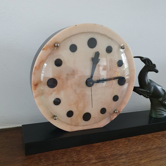 Image 1 of Beautiful Art-Deco Hesma Clock With Bronze Deer