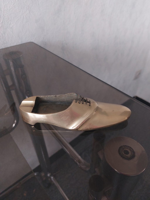 Bronze Shoe