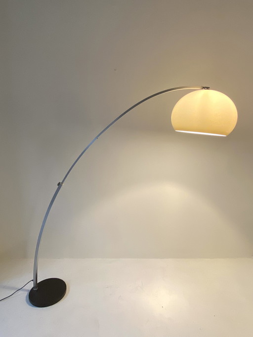 Gepo arc lamp space age with mushroom beige shade