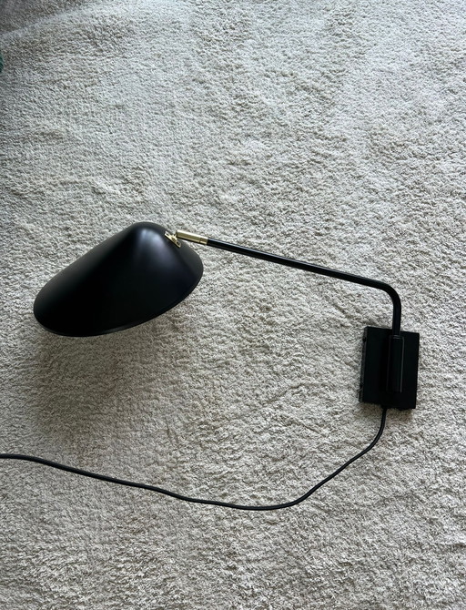 Large wall lamp with socket