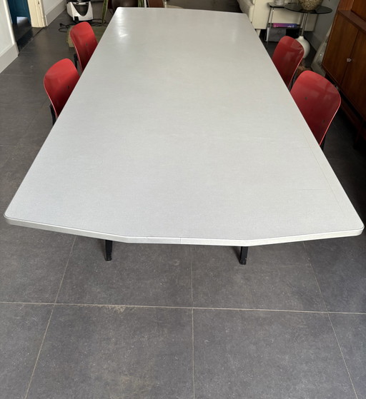 Dining Set Friso Kramer Octagon Revolt