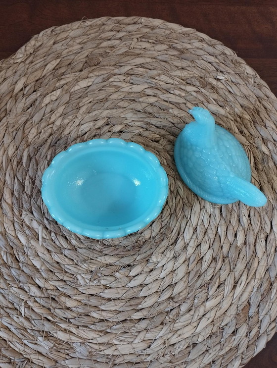 Image 1 of Gallina opalina colorata, scatola, scatola per caramelle, piatto, precedentemente proveniente dalla vetreria Portieux