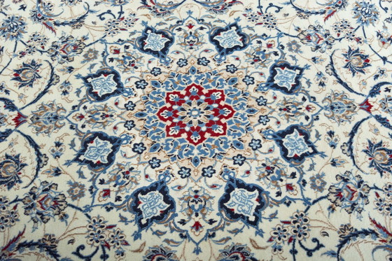 Image 1 of Hand-knotted Persian Carpet Nain With Silk - 315 X 210 Cm