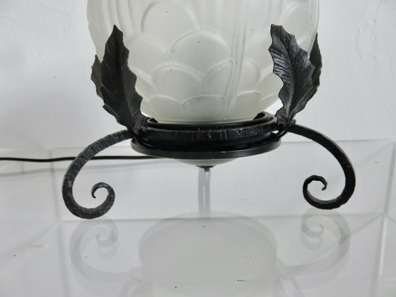 Image 1 of Art Deco Lamp In Frosted Glass And Wrought Iron In The Style Of Edgar Brandt, 30s 40s