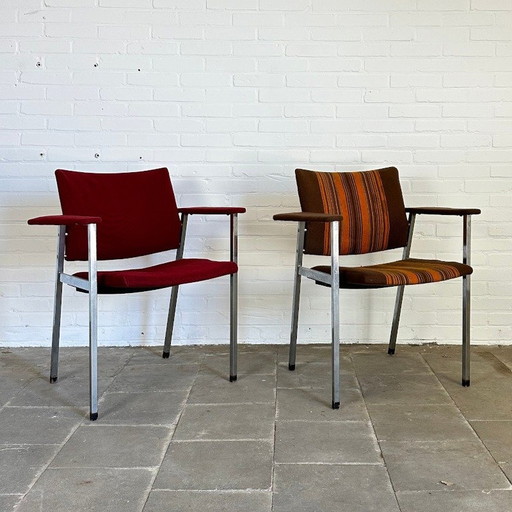 Fritz Hansen folding chairs for Arne Jacobsen