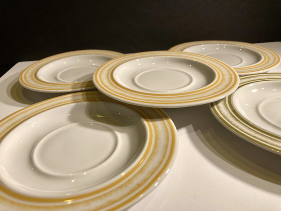 Image 1 of 5x Art Deco Style Cups And Saucers