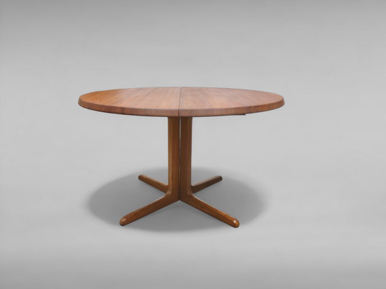 Image 1 of Extendable teak dining table