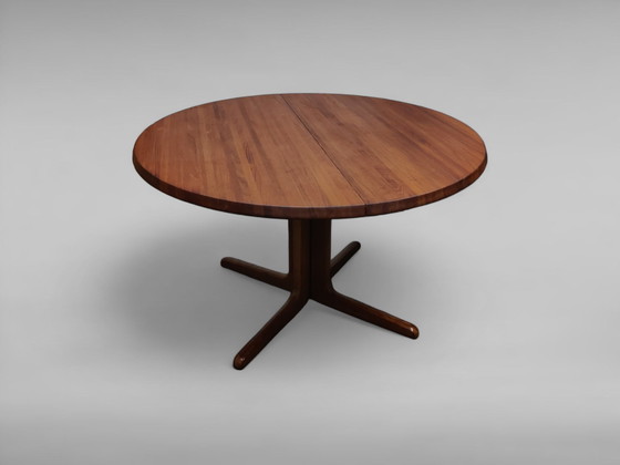 Image 1 of Extendable teak dining table