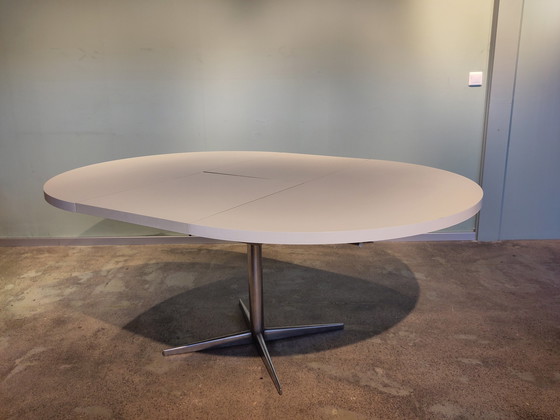 Image 1 of Pastoe Vintage Round Extendable Dining Table