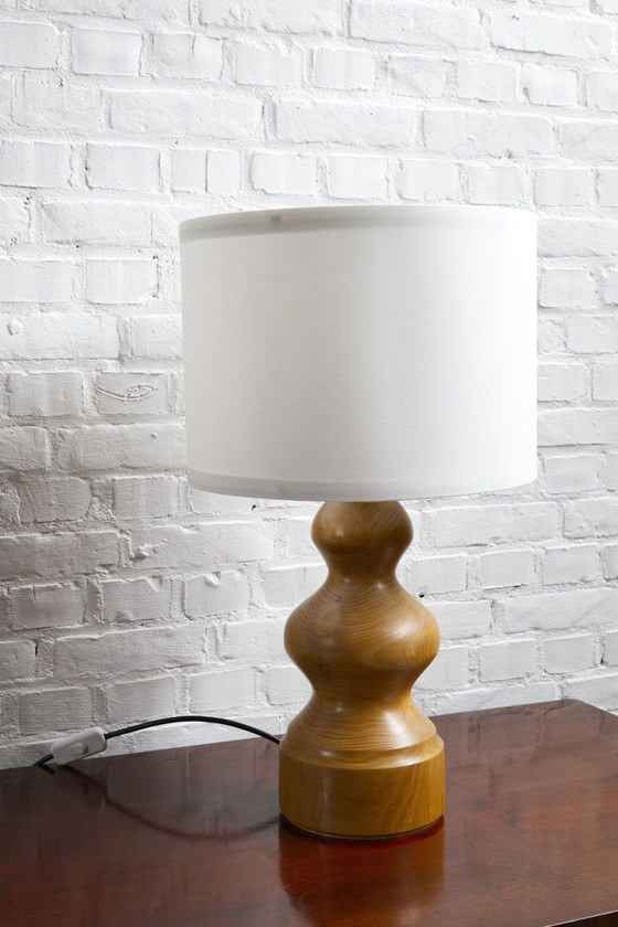 Image 1 of Lampada da tavolo vintage in pino tornito