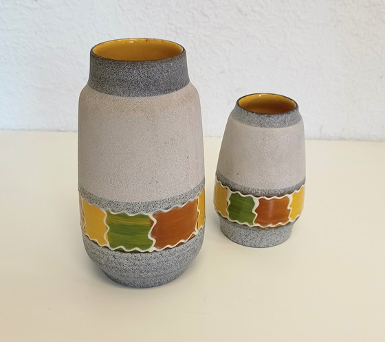 Image 1 of 2x Bay ceramic vases