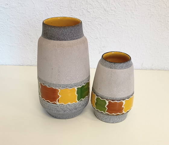 Image 1 of 2x Bay ceramic vases