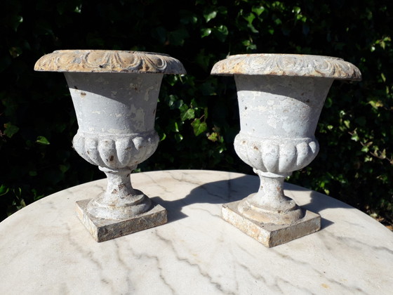 Image 1 of 2 Cast iron brocante garden vases 25 cm high