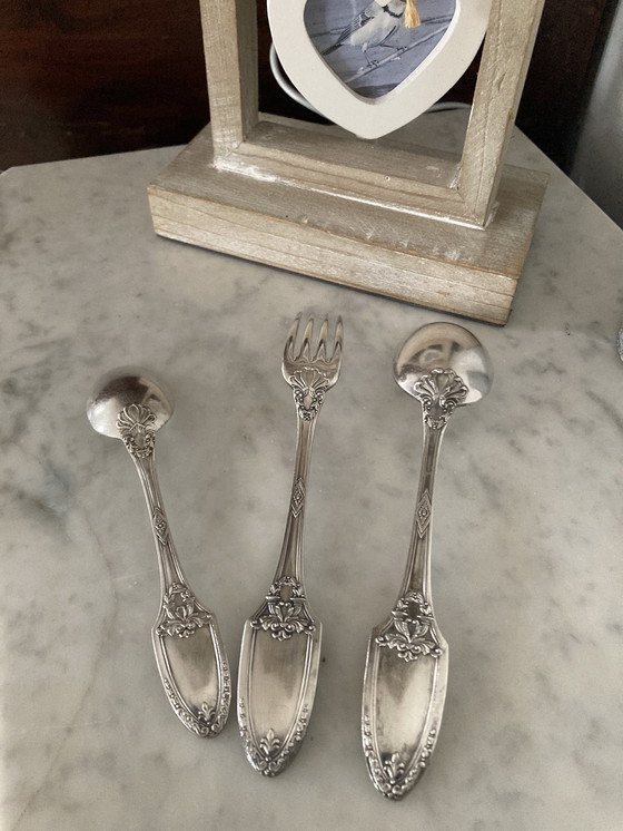 Image 1 of Silver Metal Cutlery