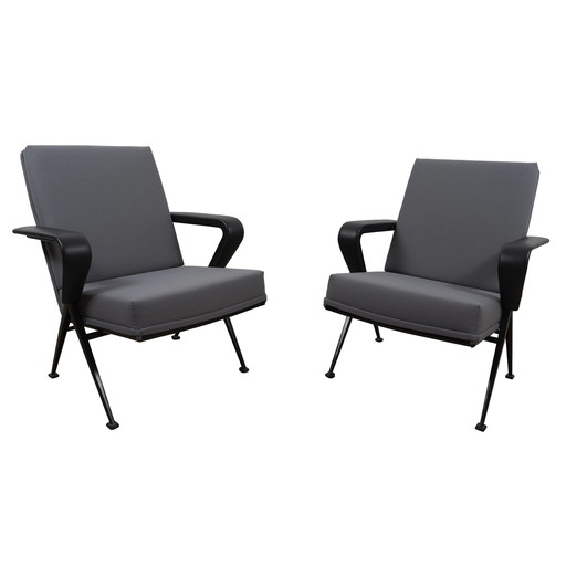 2x Friso Kramer Repose chair