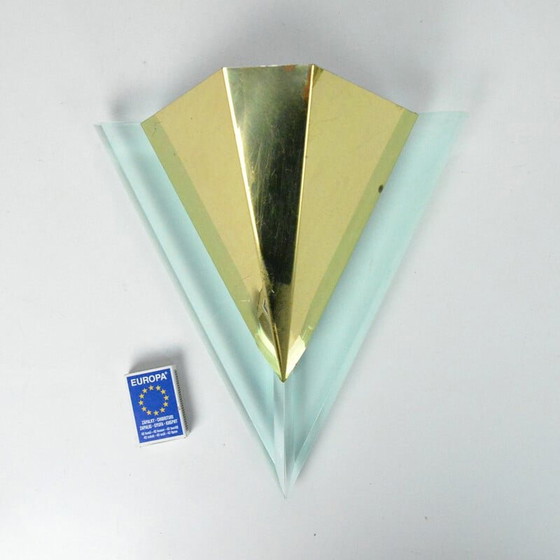 Image 1 of Lampada da parete vintage in ottone e acrilico per Alaska Lux Lighting House Inc, Germania, anni '80