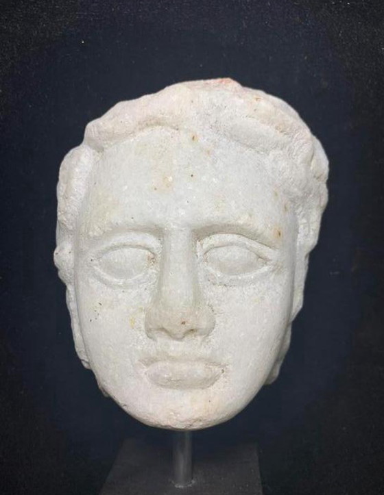 Image 1 of Marble Head on Pedestal