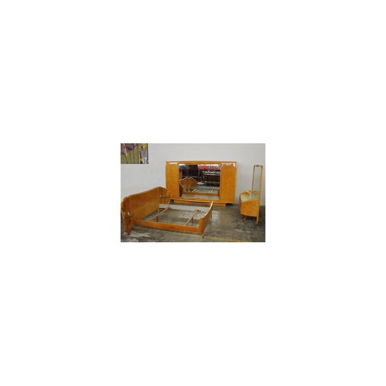 Image 1 of Vintage walnut burl bedroom set by Osvaldo Borsani, 1950