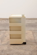 Chariot de rangement "Boby" de Joe Colombo, datant de l'ère spatiale et de couleur blanche, 1970