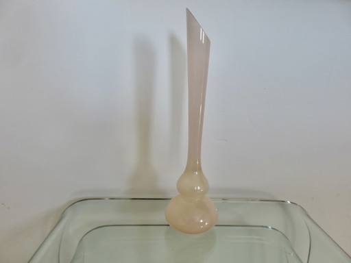 Vase, Soliflore En Opaline Rose Pâle, Années 60 70