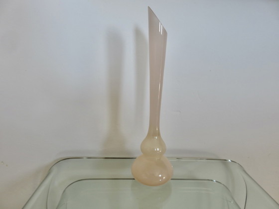 Image 1 of Vase, Soliflore En Opaline Rose Pâle, Années 60 70