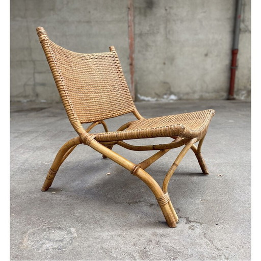 Vintage sword armchair