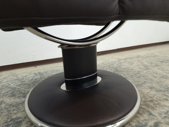 Image 1 of Stressless leather stool Designer Stool Pouf