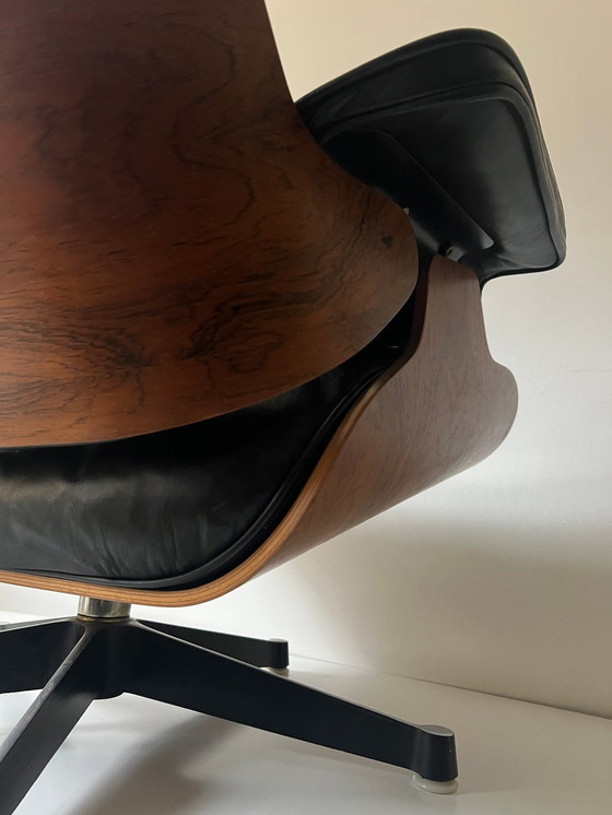 Image 1 of 1960S Herman Miller Lounge Chair And Ottoman Set (2) – Design By Charles & Ray Eames