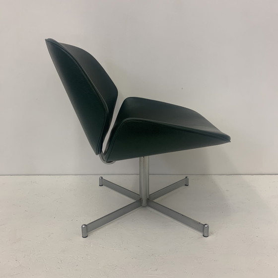 Image 1 of Mid Century Artifort Geoffrey Harcourt lounge chair 'Exquis' , dark green , 1960's Dutch design