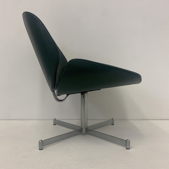 Image 1 of Mid Century Artifort Geoffrey Harcourt lounge chair 'Exquis' , dark green , 1960's Dutch design