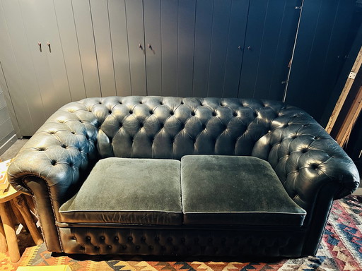 Chesterfield 2-seater sofa