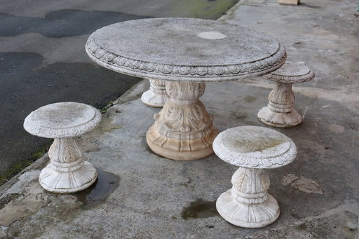 Garden Set Round Table And Stools