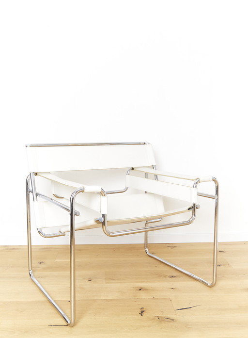 Wassily Chair By Marcel Breuer For Knoll International