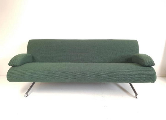 Image 1 of Artifort sofa 'Tara' shift fabric green black gray