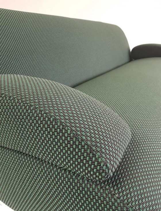 Image 1 of Artifort sofa 'Tara' shift fabric green black gray