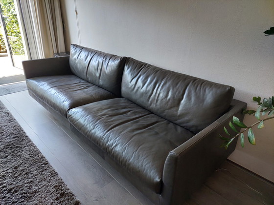 Image 1 of Montis Axel sofa