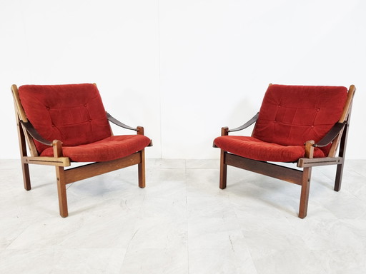 2 Thorbjorn Afdal pair of Hunter chairs, 1960s