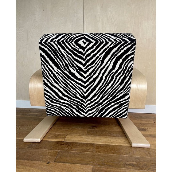 Image 1 of Mid century Zebra Tank armchair model 400 by Alvar Aalto for Artek, Finland 1970s