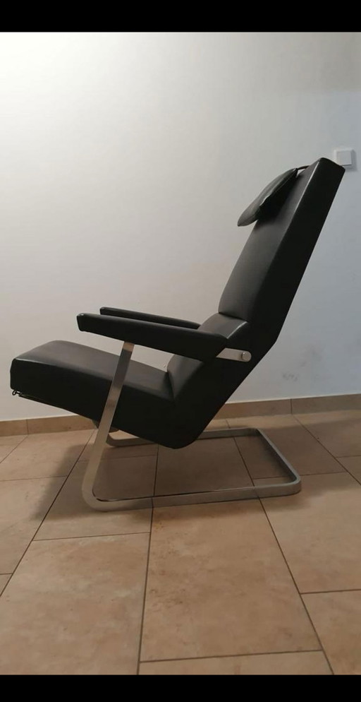 Paul Sumi Chair model 251/45